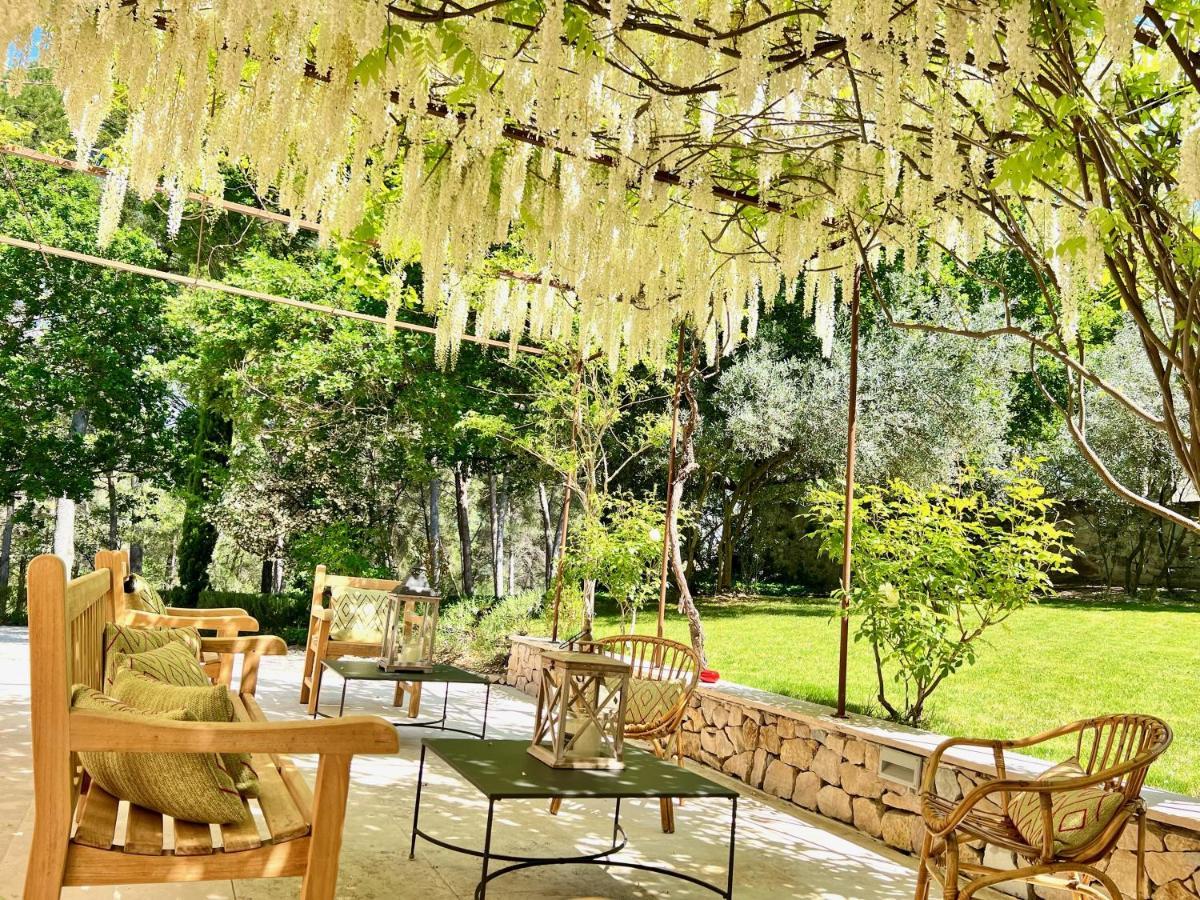 Bed and Breakfast Domaine De Saint Clair Aix-en-Provence Exterior foto